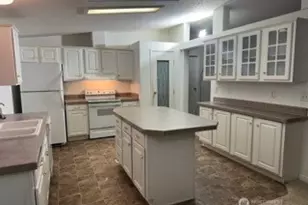 5711 NE 100th St, Marysville, WA 98270 - Photo 11