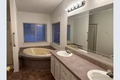 5711 NE 100th Street #64, Marysville, WA 98270 - Photo 15