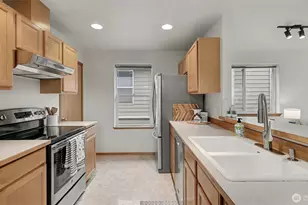 2838 SW Nevada St, Seattle, WA 98126 - Photo 7