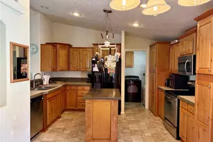 213 W Locust St, Coulee City, WA 99115 - Photo 5