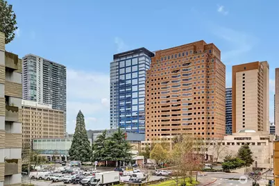 10650 NE 9th Place #422, Bellevue, WA 98004 - Photo 27