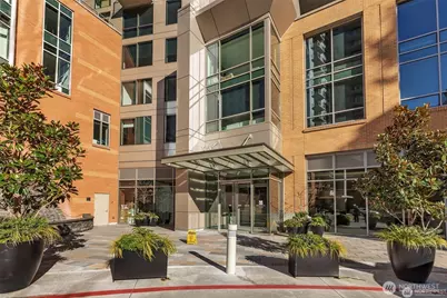 10650 NE 9th Place #422, Bellevue, WA 98004 - Photo 37