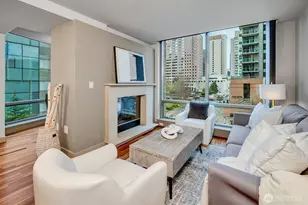 10650 NE 9th Pl, Bellevue, WA 98004 - Photo 3