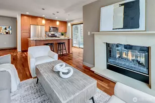 10650 NE 9th Pl, Bellevue, WA 98004 - Photo 5