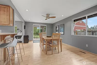 18766 130th Avenue SE, Renton, WA 98058 - Photo 5