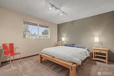 18766 130th Avenue SE, Renton, WA 98058 - Photo 13