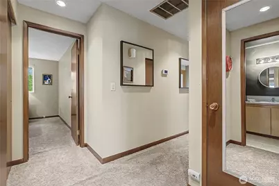 18766 130th Avenue SE, Renton, WA 98058 - Photo 9