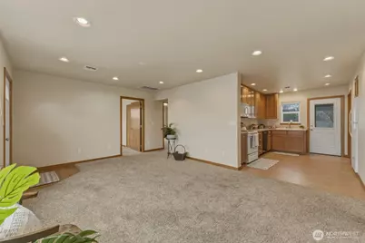 15 SW 13th Street, College Place, WA 99324 - Photo 7