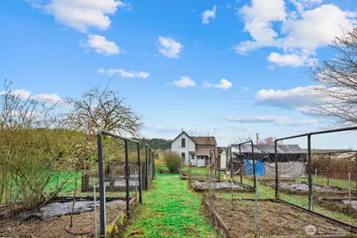 20807 Orville Road E, Orting, WA 98360 - Photo 27