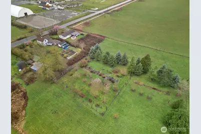 20807 Orville Road E, Orting, WA 98360 - Photo 33