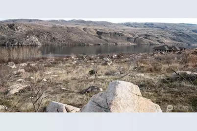 0 Nna Lot 1 Lazy Lightning Lp, Pateros, WA 98846 - Photo 9