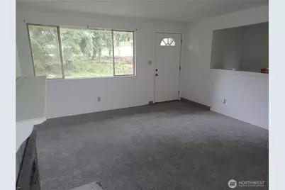 714 Union Avenue, Steilacoom, WA 98388 - Photo 3