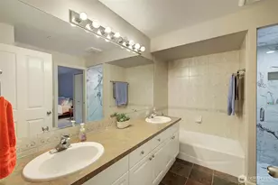 215 20th Ave E, Seattle, WA 98112 - Photo 9