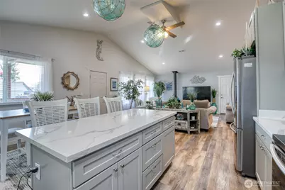 247 Fisher Avenue NE, Ocean Shores, WA 98569 - Photo 9