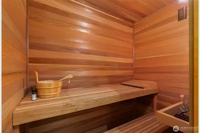 810 W Lee, Seattle, WA 98119 - Photo 23