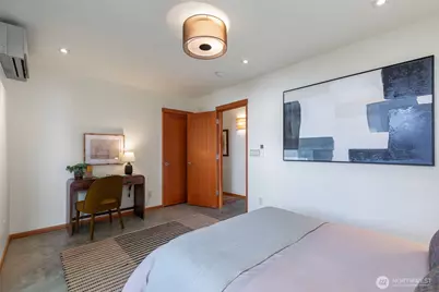 810 W Lee, Seattle, WA 98119 - Photo 21