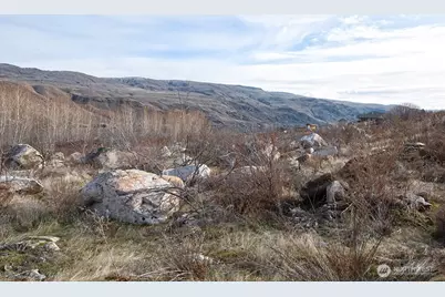 0 Nna Lot 2 Lazy Lightning Long Plat, Pateros, WA 98846 - Photo 17