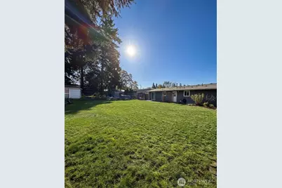 5006 NE 6th Street, Renton, WA 98059 - Photo 17