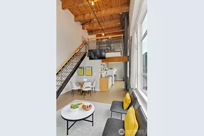 1505 11th Avenue #204, Seattle, WA 98122 - Photo 11