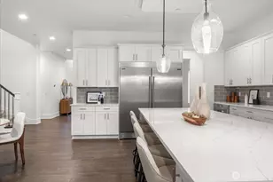 13707 NE 133rd Pl, Kirkland, WA 98034 - Photo 11