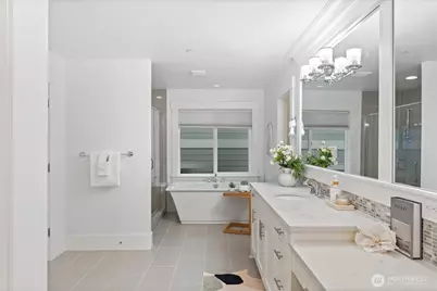 13707 NE 133rd Place, Kirkland, WA 98034 - Photo 27