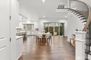 13707 NE 133rd Pl, Kirkland, WA 98034 - Photo 7