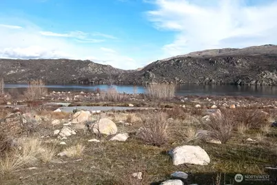 0 Nna Lot 4 Lazy Lightning Long Plat, Pateros, WA 98846 - Photo 1