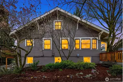 749 N 96th Street, Seattle, WA 98103 - Photo 39