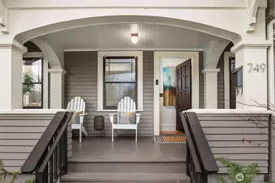 749 N 96th Street, Seattle, WA 98103 - Photo 3