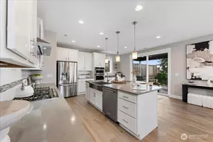 12908 136th Pl NE, Kirkland, WA 98034 - Photo 11