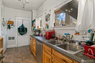 110 N Delaware Ave, Wenatchee, WA 98801 - Photo 11