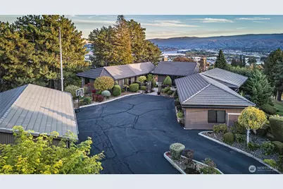 218 Sunnyslope Heights Road, Wenatchee, WA 98801 - Photo 33
