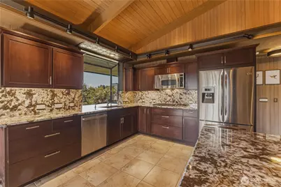 218 Sunnyslope Heights Road, Wenatchee, WA 98801 - Photo 17