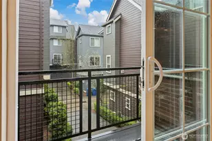 909 4th Ave NE, Issaquah, WA 98029 - Photo 11