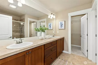 909 4th Avenue NE, Issaquah, WA 98029 - Photo 19