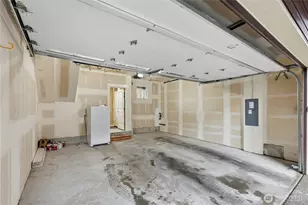 909 4th Ave NE, Issaquah, WA 98029 - Photo 29