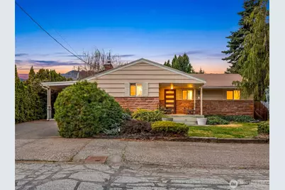 1104 Poplar Avenue, Wenatchee, WA 98801 - Photo 1