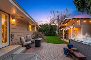 1104 Poplar Ave, Wenatchee, WA 98801 - Photo 1