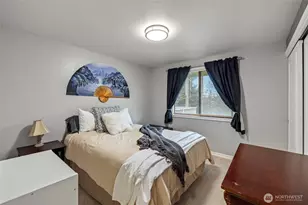 901 SW Barrington Dr, Oak Harbor, WA 98277 - Photo 21