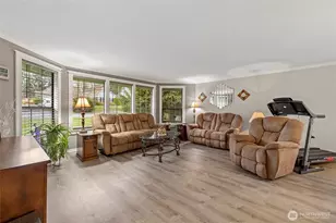 901 SW Barrington Dr, Oak Harbor, WA 98277 - Photo 7