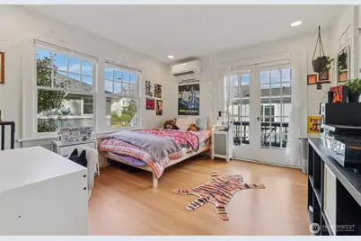 5230 16th Avenue NE, Seattle, WA 98105 - Photo 11