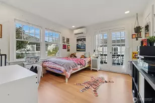 5230 16th Ave NE, Seattle, WA 98105 - Photo 11