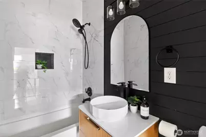 2415 Cedar Street #A, Everett, WA 98201 - Photo 5