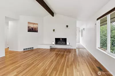 6505 182nd Place SW, Lynnwood, WA 98037 - Photo 3