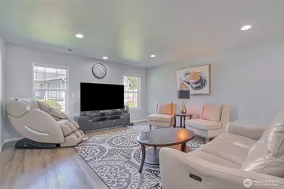 1430 SW 352nd Ct, Federal Way, WA 98023 - Photo 3