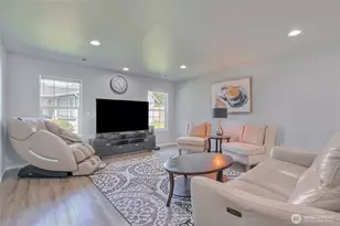 1430 SW 352nd Ct, Federal Way, WA 98023 - Photo 3