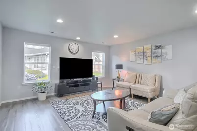 1430 SW 352nd Ct, Federal Way, WA 98023 - Photo 3