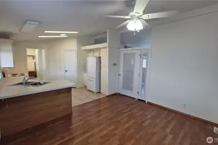 1918 Harrison Ave, Centralia, WA 98531 - Photo 5