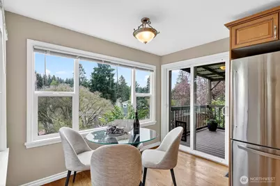 9047 37th Avenue SW, Seattle, WA 98126 - Photo 5