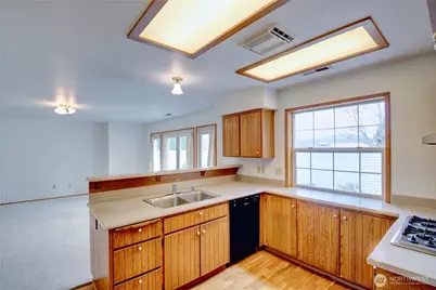 2207 N Trumpeter Drive, Mount Vernon, WA 98273 - Photo 33